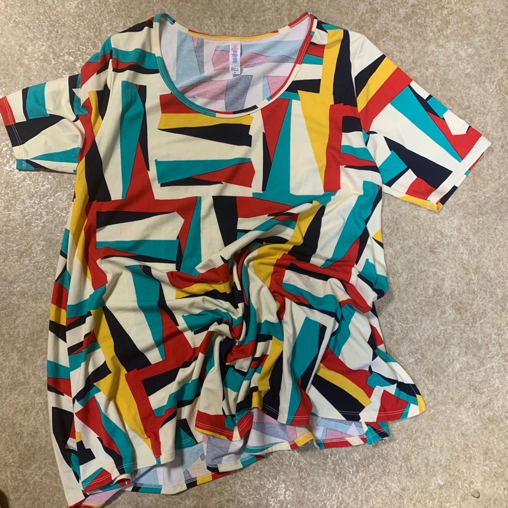 LulaRoe Perfect T